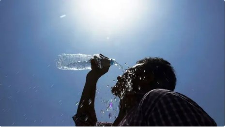 তীব্র তাপপ্রবাহ, শ্রমজীবী মানুষ বিপাকে